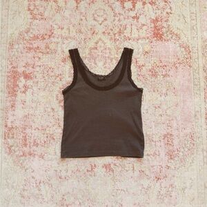 Brandy Melville, Lace Ronnie Tank